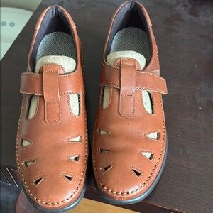 2nd pair SAS shoes Romers Tripad comfort size 9